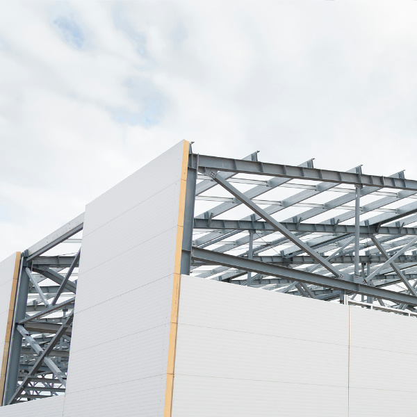Edificio prefabricado de paneles s&aacute;ndwich 