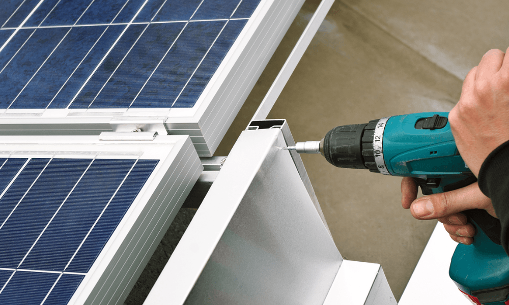 Tornillo autoperforante para sistema de montaje solar.png